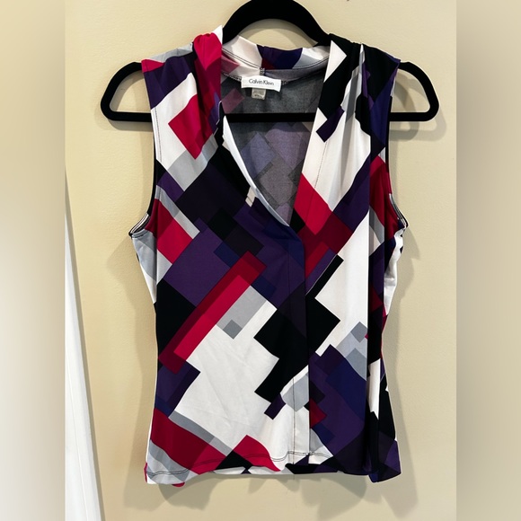 Calvin Klein top - Picture 1 of 4